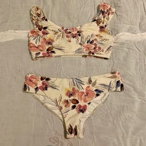 Floral swim set